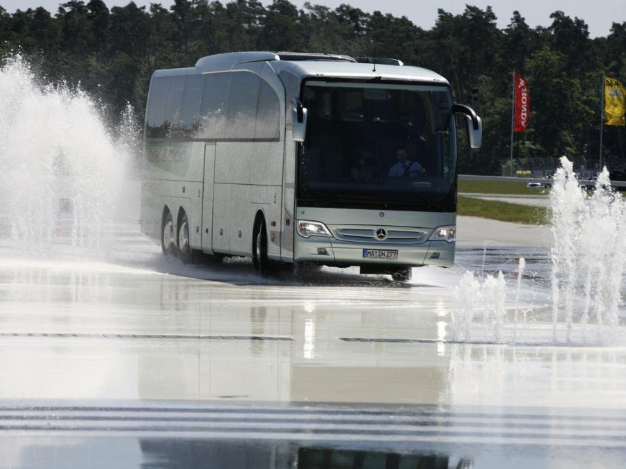  Mercedes-Benz Travego L O580 2006 года  (фото 11 из 30)